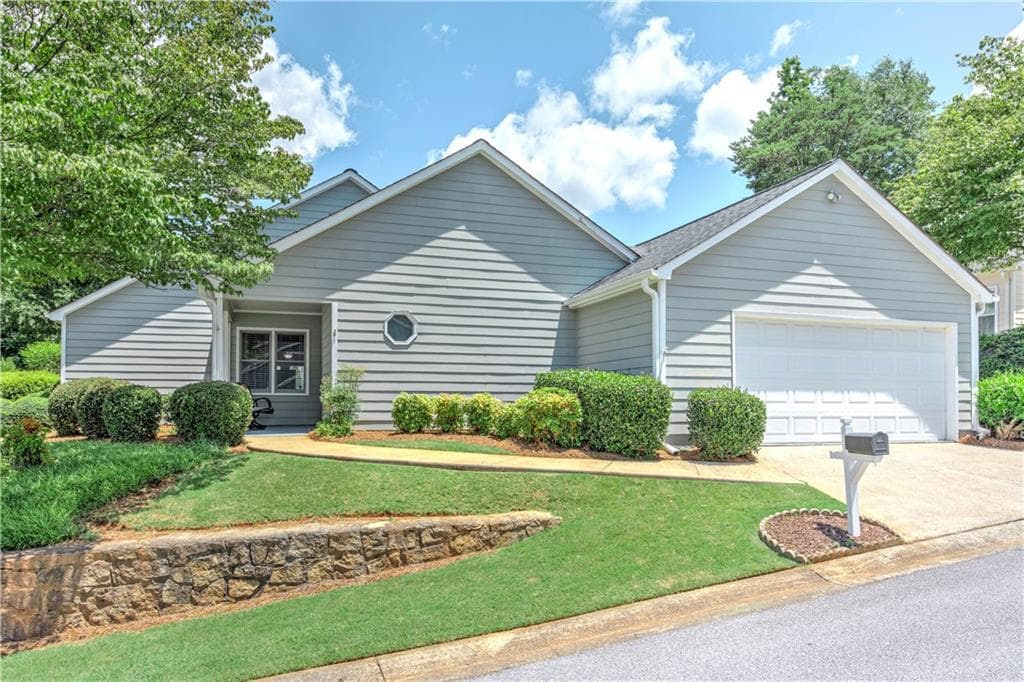 2 bedroom, 3 bathroom, 1,803 sq ft single family residence sold at 16 Alicia Court, Marietta, GA 30062