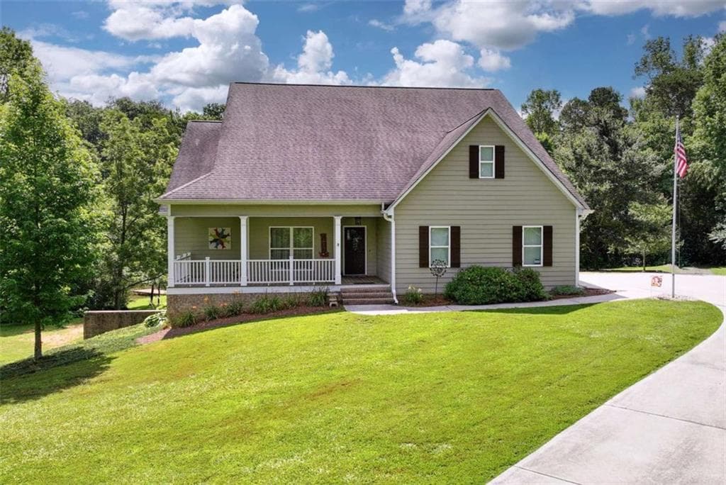 6 bedroom, 4 bathroom, 3,168 sq ft single family residence sold at 806 Skelton Road, Hoschton, GA 30548