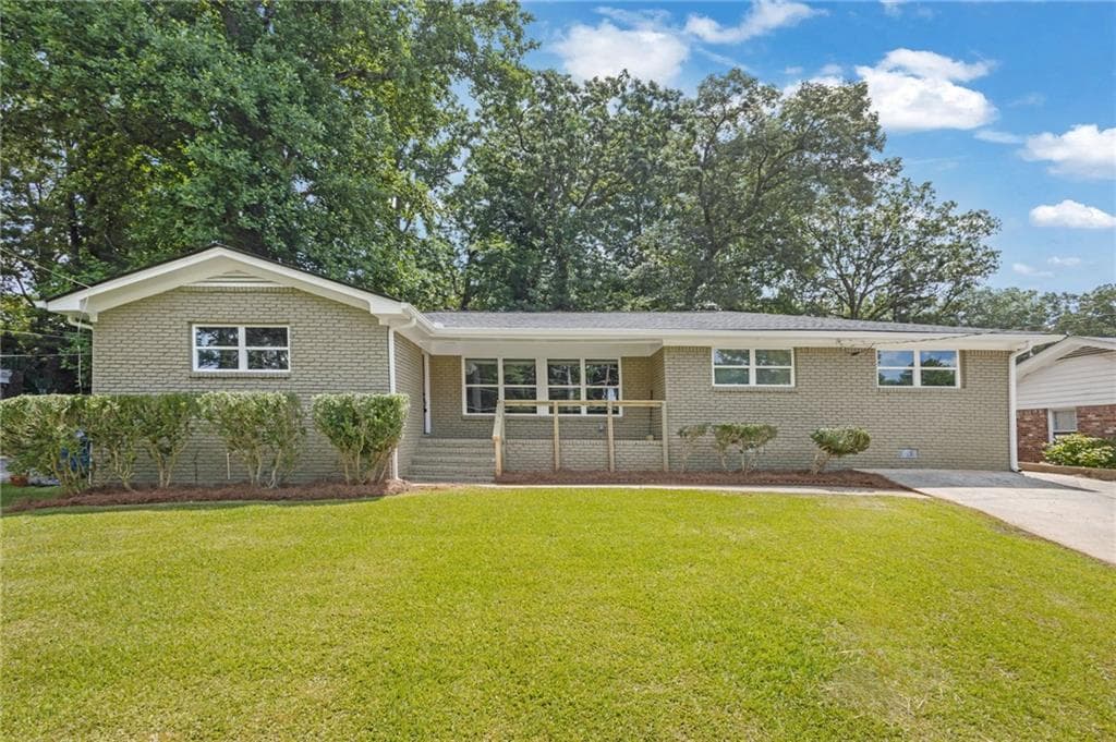 4 bedroom, 3 bathroom, 2,802 sq ft single family residence sold at 636 Brennan Lane, Atlanta, GA 30310