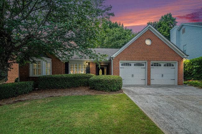 2532 Crofton Court, Suwanee, GA 30024 — most recent listing photo