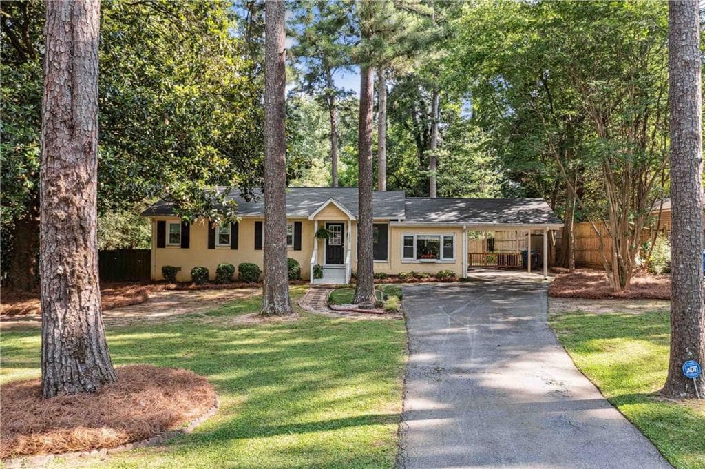 3 bedroom, 2 bathroom, 1,454 sq ft single family residence sold at 1333 Victor Road, Atlanta, GA 30324