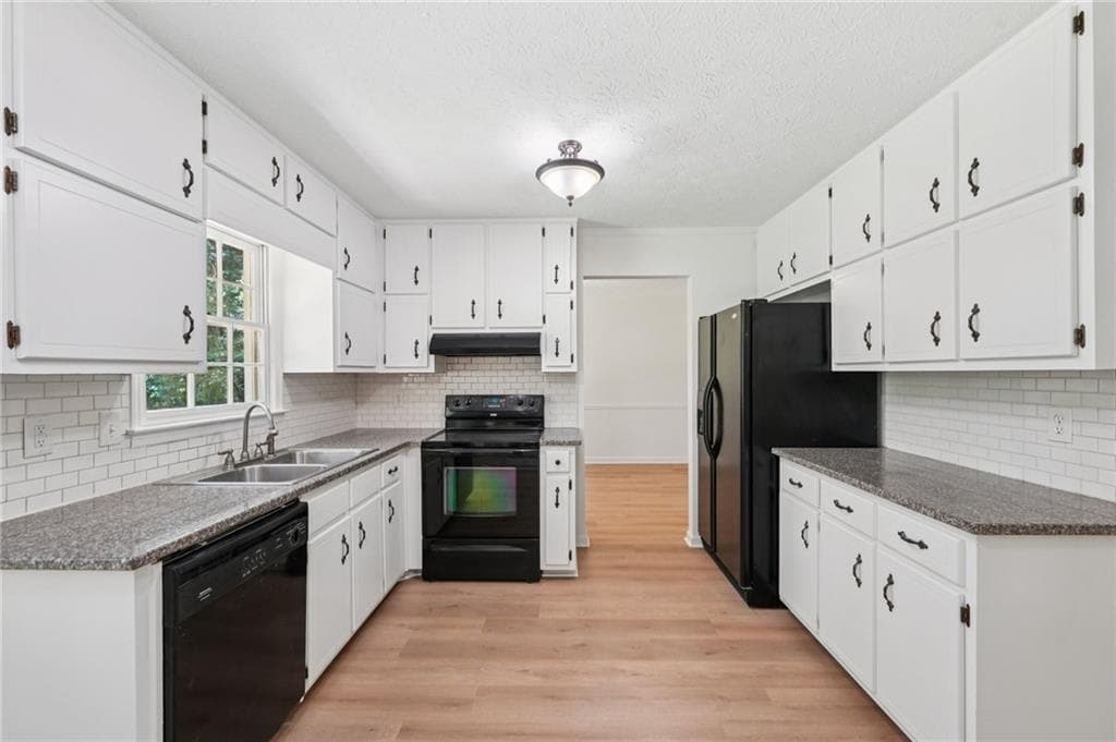 125 Summit Court, Fayetteville, GA 30214 — most recent listing photo