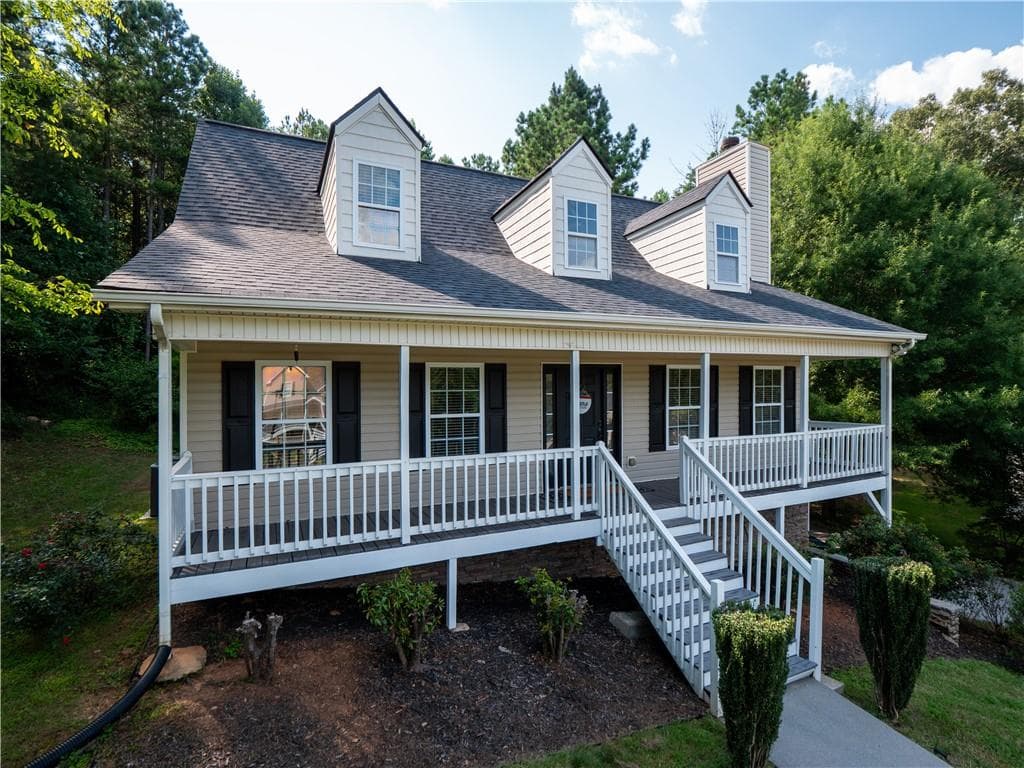 3 bedroom, 3 bathroom, 1,928 sq ft single family residence sold at 18 Hames Point, Adairsville, GA 30103