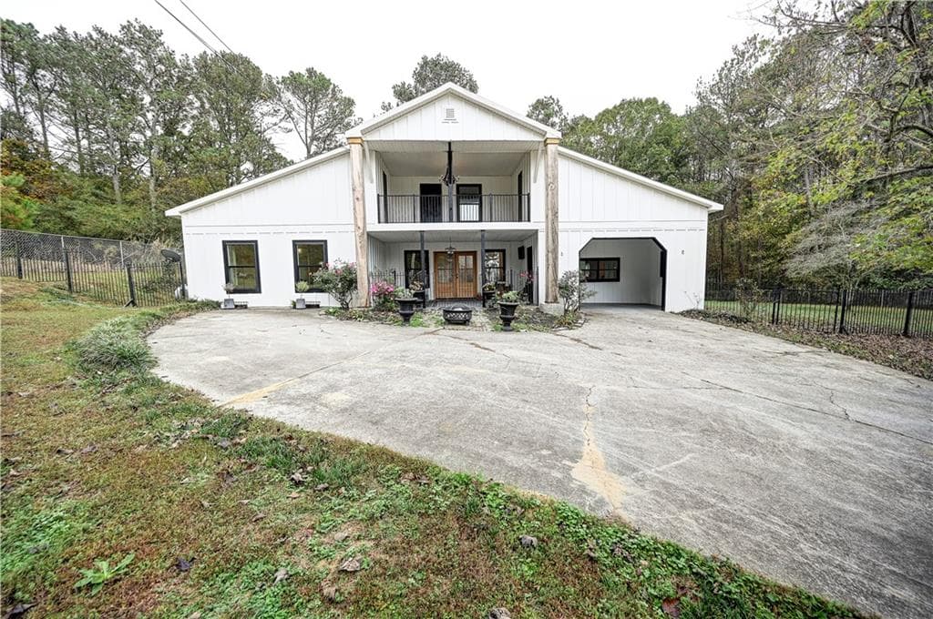 3 bedroom, 2 bathroom, 2,736 sq ft single family residence sold at 198 Timms Loop, Calhoun, GA 30701