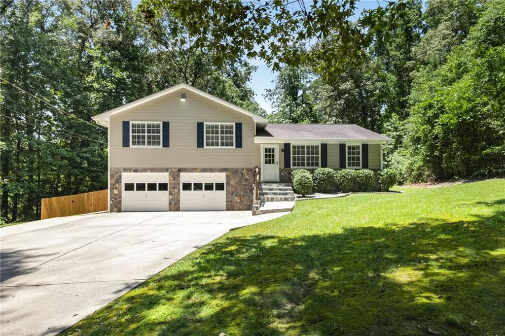 75 Tipperary Trail, Sharpsburg, GA 30277 — most recent listing photo