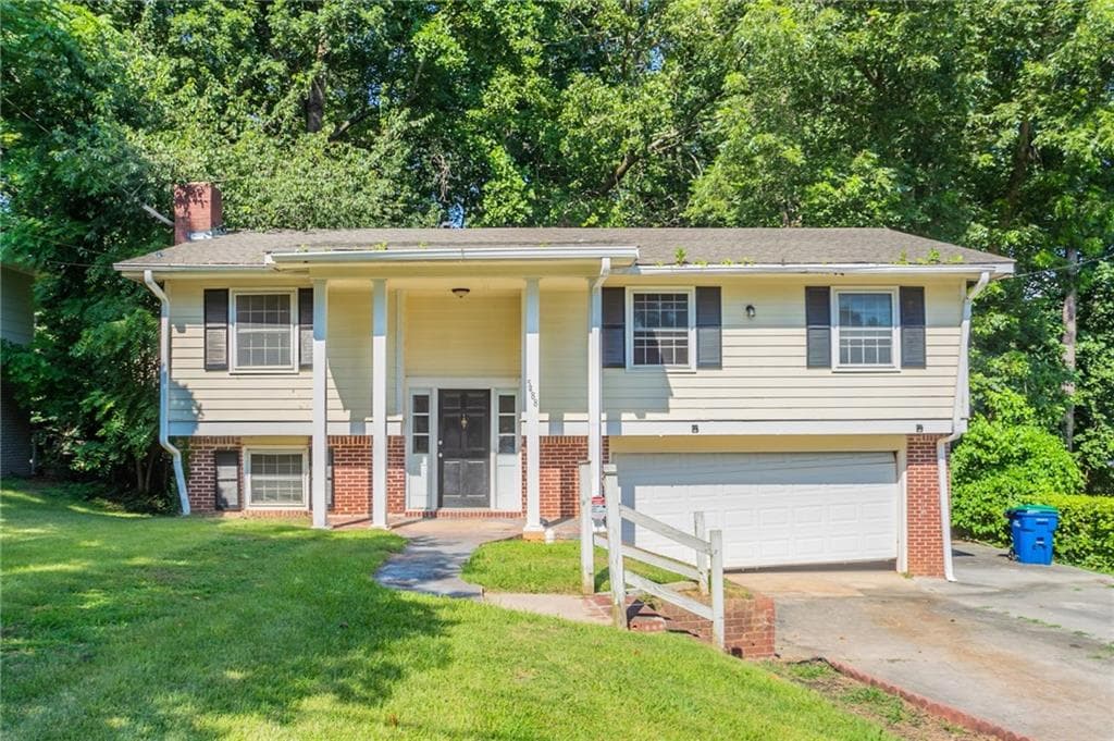 5488 Deerfield Trail, Atlanta, GA 30349 — most recent listing photo