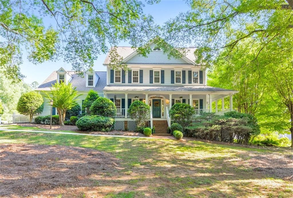 5 bedroom, 4 bathroom, 4,132 sq ft single family residence sold at 400 Davis Carnes Lane, Marietta, GA 30064