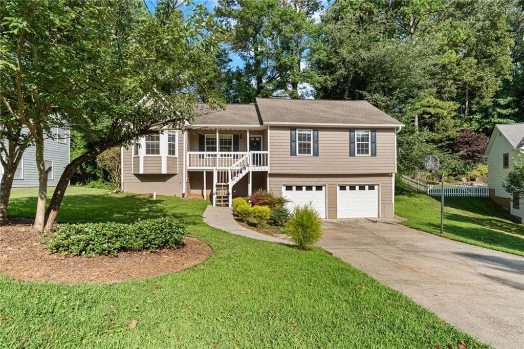 4 bedroom, 3 bathroom, 2,031 sq ft single family residence sold at 2573 Kennesaw Springs Court, Kennesaw, GA 30144