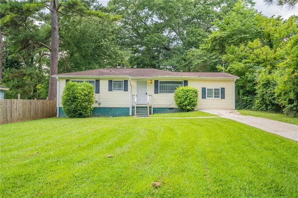 3 bedroom, 1 bathroom, 1,054 sq ft single family residence sold at 2611 Rex Avenue, Atlanta, GA 30331