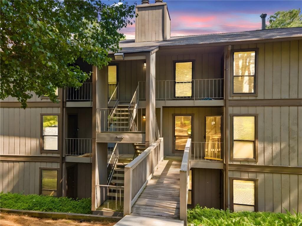 109 NE Cedar Court 109, Marietta, GA 30067 — most recent listing photo