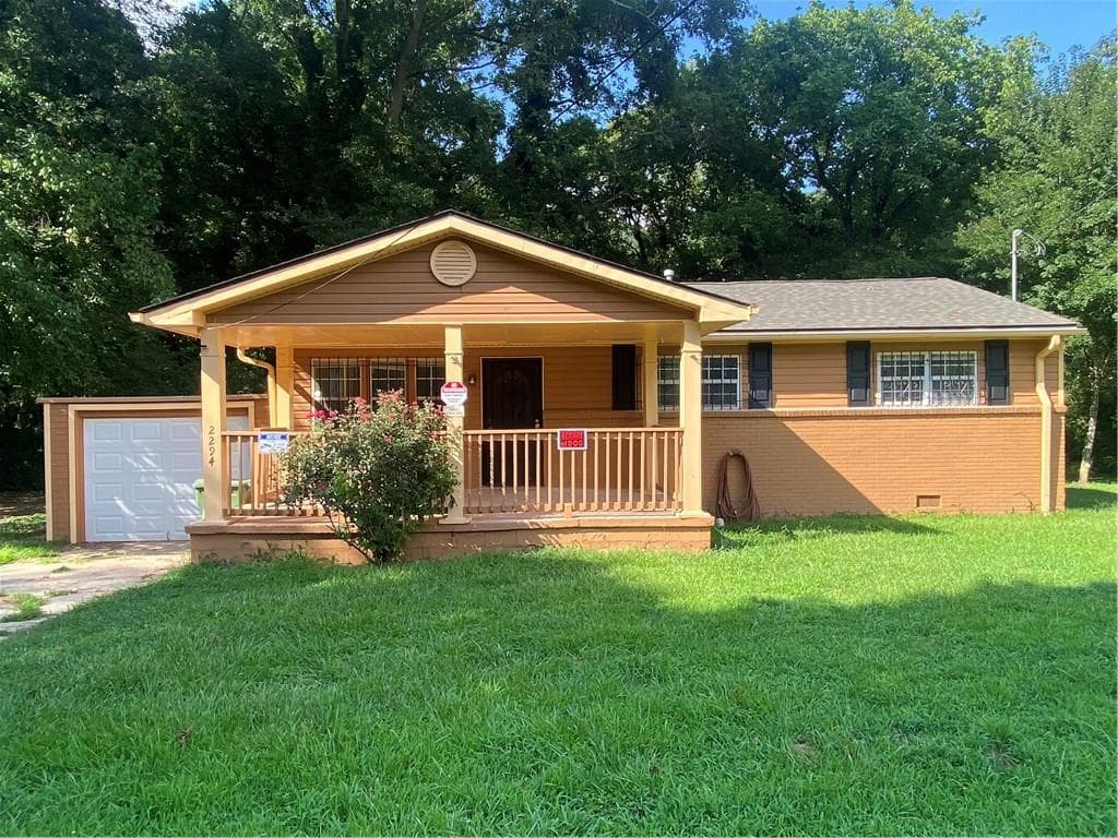 3 bedroom, 2 bathroom, 1,008 sq ft single family residence sold at 2294 Forrest Park Road, Atlanta, GA 30315