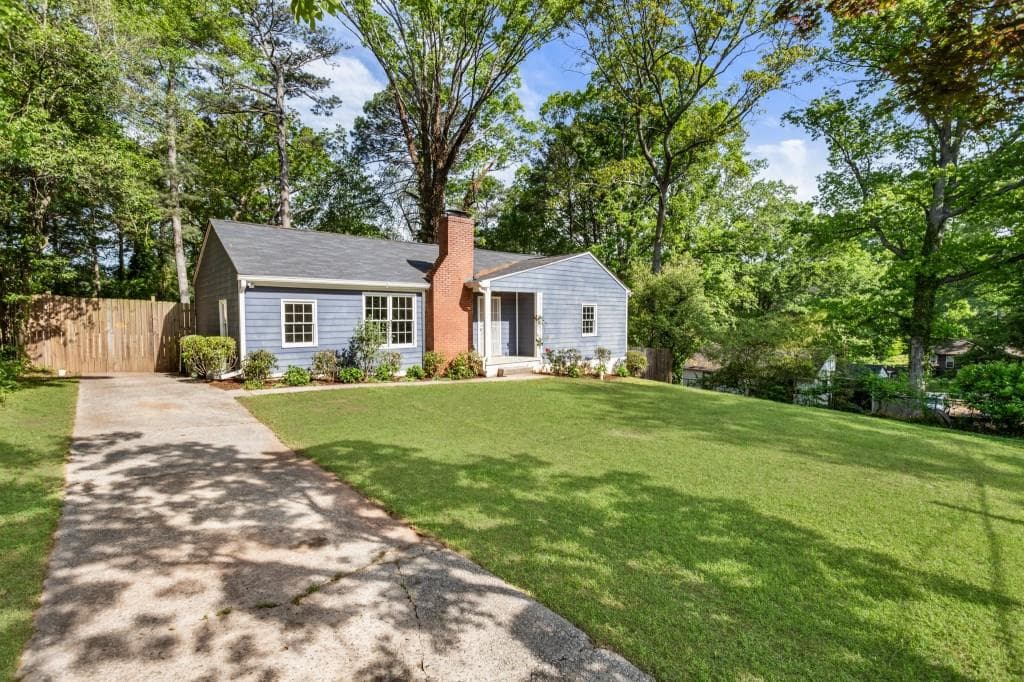 3 bedroom, 2 bathroom, 1,607 sq ft single family residence sold at 1541 Pontiac Place, Atlanta, GA 30315