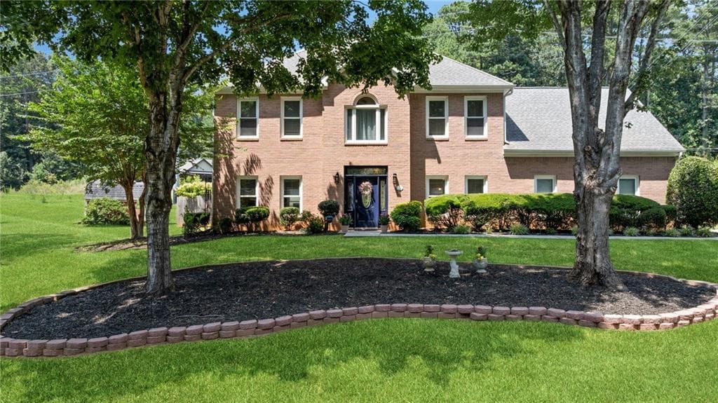 4 bedroom, 3 bathroom, 2,727 sq ft single family residence sold at 1668 Stony Creek Way, Lilburn, GA 30047