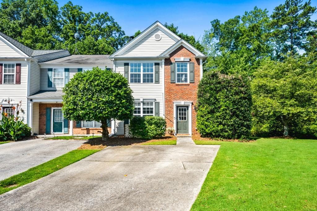 3 bedroom, 3 bathroom, 1,386 sq ft townhouse sold at 1923 Stancrest Trace, Kennesaw, GA 30152