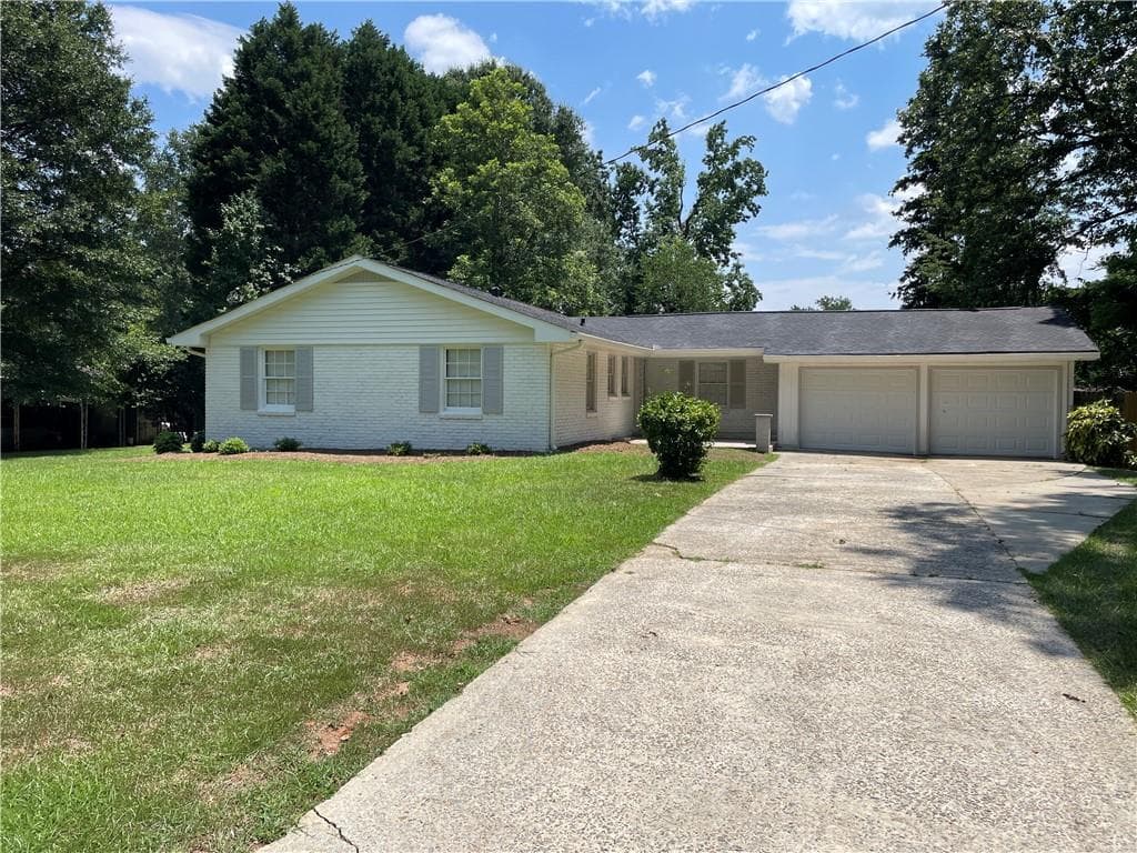 6433 Ardmoor Drive, Jonesboro, GA 30236 — most recent listing photo