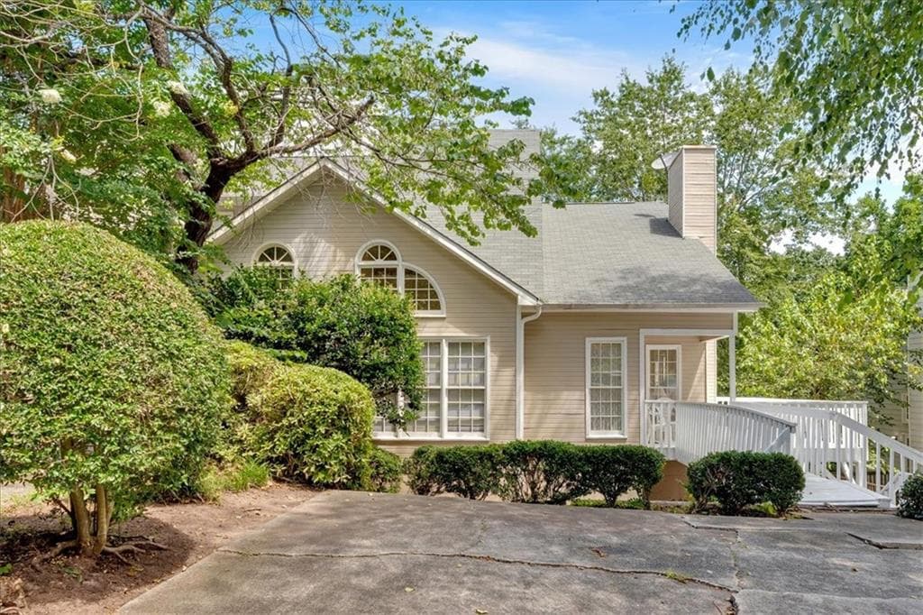 1675 Paddlewheel Drive, Marietta, GA 30062 — most recent listing photo
