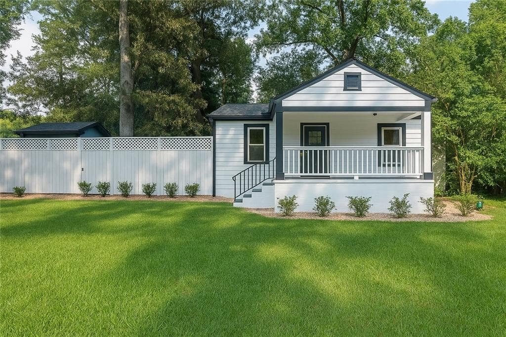 3 bedroom, 2 bathroom, 1,132 sq ft single family residence sold at 2502 Barge Road Southwest Road, Atlanta, GA 30331