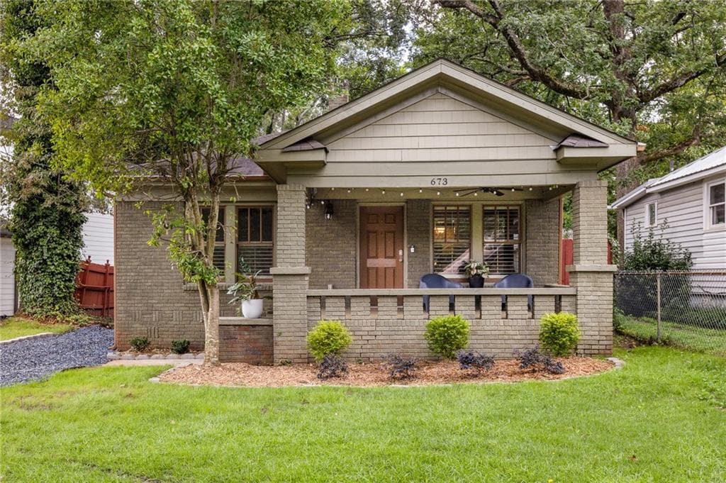 3 bedroom, 2 bathroom, 1,344 sq ft single family residence sold at 673 Federal Terrace, Atlanta, GA 30315