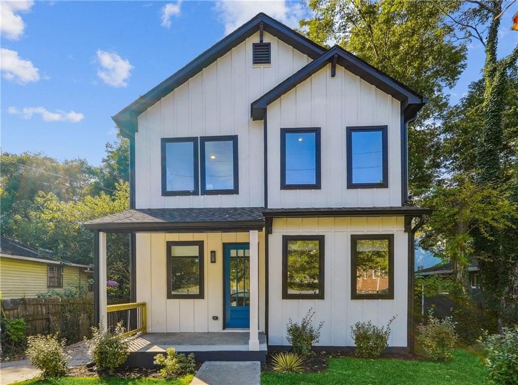 4 bedroom, 4 bathroom, 2,398 sq ft single family residence sold at 1045 McDaniel Street, Atlanta, GA 30310