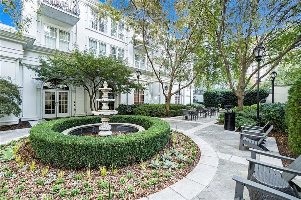 2 bedroom, 2 bathroom, 1,146 sq ft condominium sold at 195 14th Street 1501, Atlanta, GA 30309