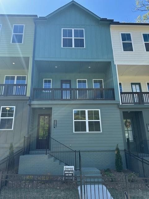 3 bedroom, 3 bathroom, 1,500 sq ft townhouse sold at 1394 Cozy Circle 348, Atlanta, GA 30315