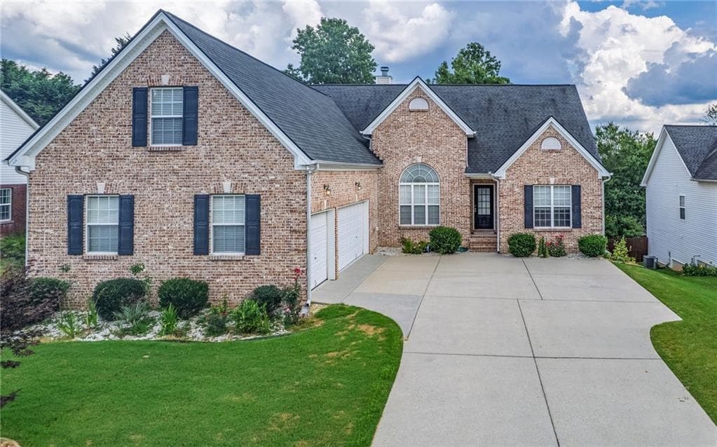 3345 Stoneleigh Run Drive, Buford, GA 30519 — most recent listing photo
