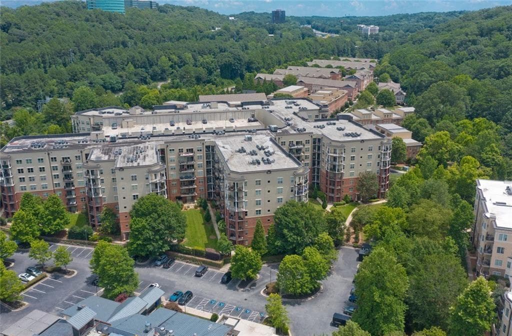 2 bedroom, 3 bathroom, 1,500 sq ft condominium sold at 200 River Vista Drive 221, Atlanta, GA 30339