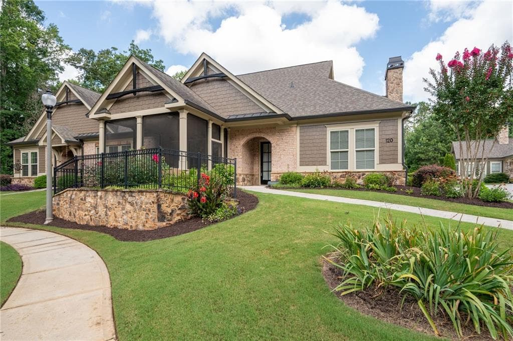 3 bedroom, 3 bathroom, 2,243 sq ft townhouse sold at 120 Cedarcrest Village Court, Acworth, GA 30101