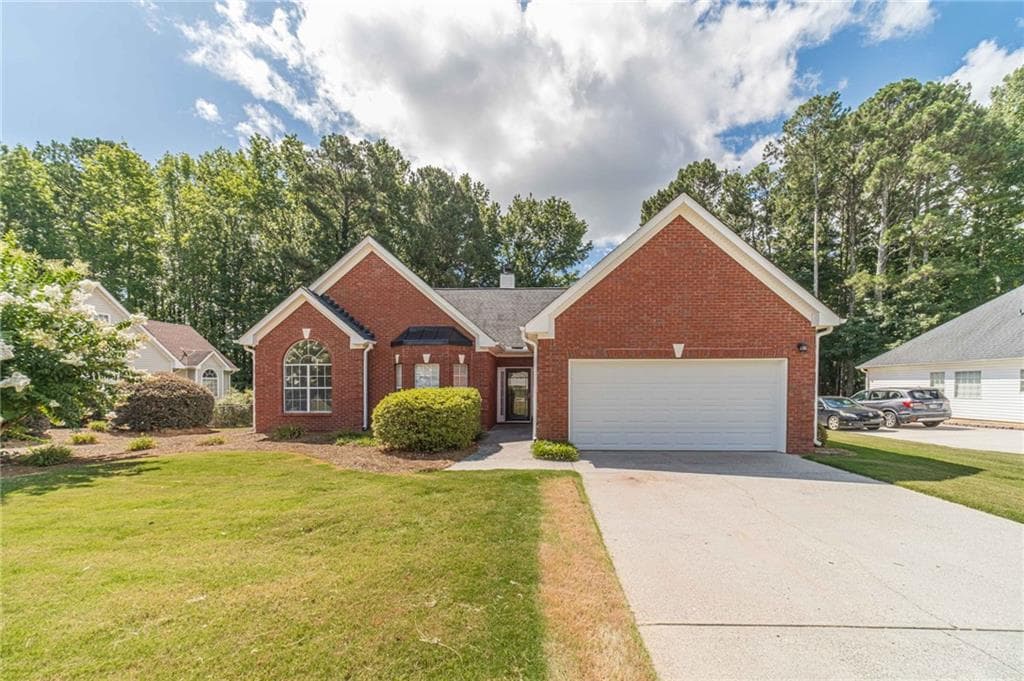 3 bedroom, 2 bathroom, 1,751 sq ft single family residence sold at 5010 Victoria Park Drive, Loganville, GA 30052