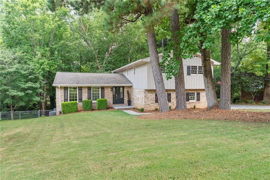 4 bedroom, 3 bathroom, 2,216 sq ft single family residence sold at 3937 Locklear Way, Atlanta, GA 30360