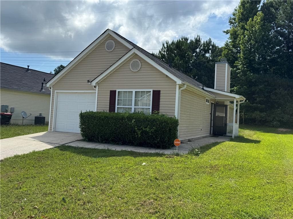 3 bedroom, 2 bathroom, 1,161 sq ft single family residence sold at 1320 Binford Place, Douglasville, GA 30134