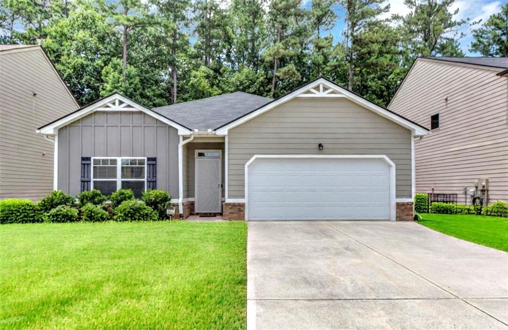 4 bedroom, 2 bathroom, 1,755 sq ft single family residence sold at 3819 Hempstead Way, Atlanta, GA 30331