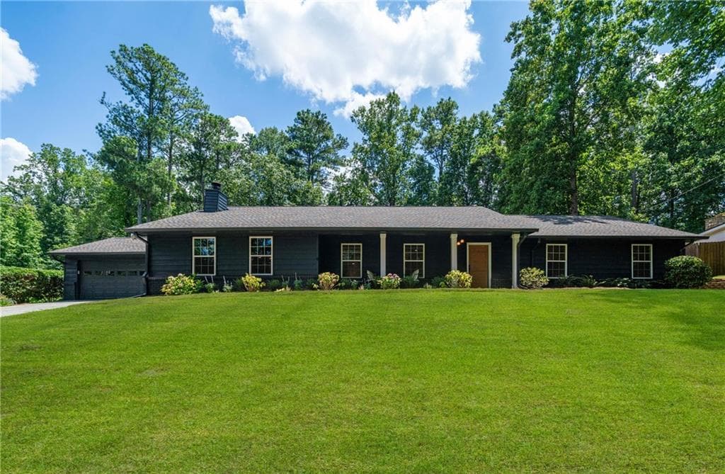 1385 Ridgefield Drive, Roswell, GA 30075 — most recent listing photo
