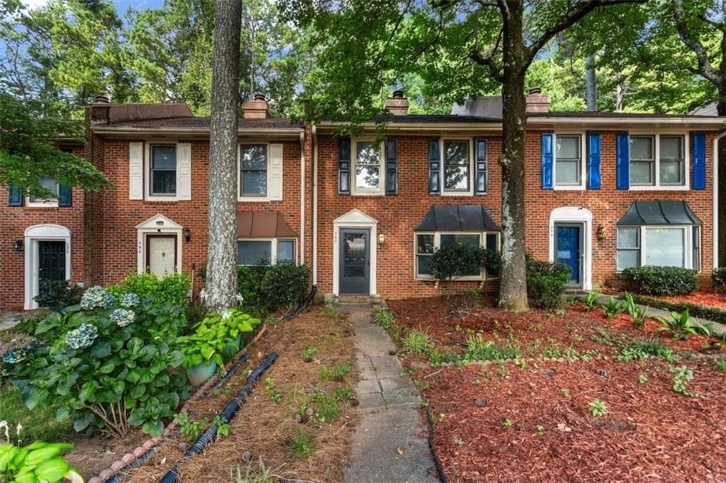 988 Chippendale Lane, Norcross, GA 30093 — most recent listing photo