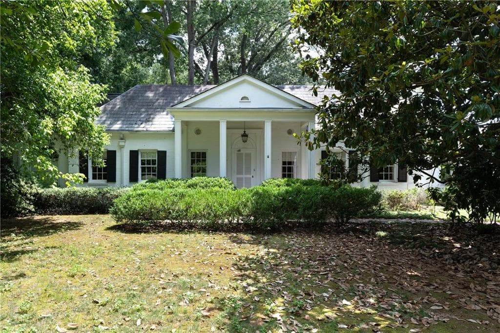 414 Peachtree Battle Avenue, Atlanta, GA 30305 — most recent listing photo