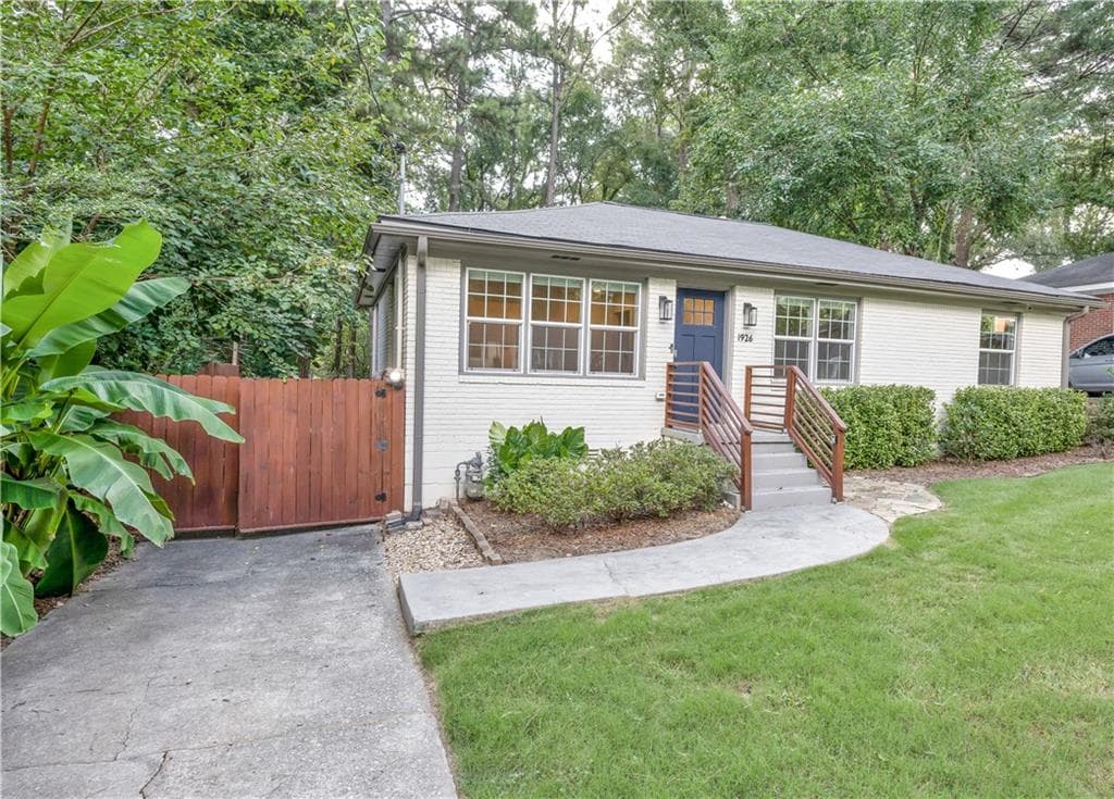 3 bedroom, 2 bathroom, 1,107 sq ft single family residence sold at 1926 Willa Way, Decatur, GA 30032