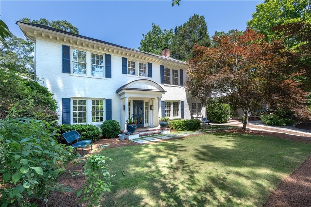 5 bedroom, 5 bathroom, 4,385 sq ft single family residence sold at 204 Rumson Road, Atlanta, GA 30305