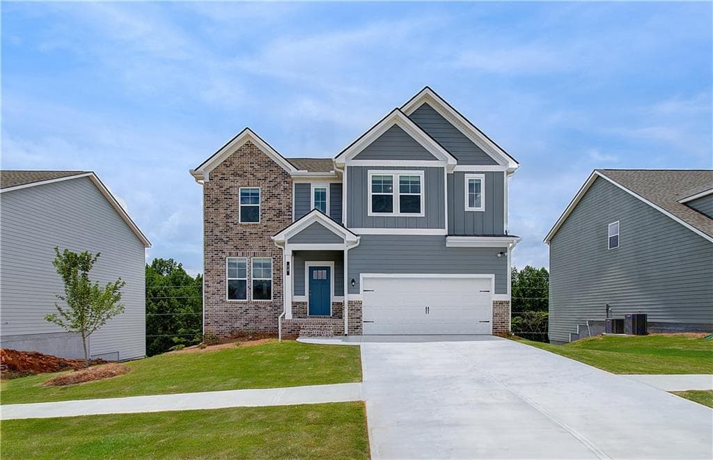 4 bedroom, 4 bathroom, 2,718 sq ft single family residence sold at 112 Chapel Hill Parkway, Newnan, GA 30263