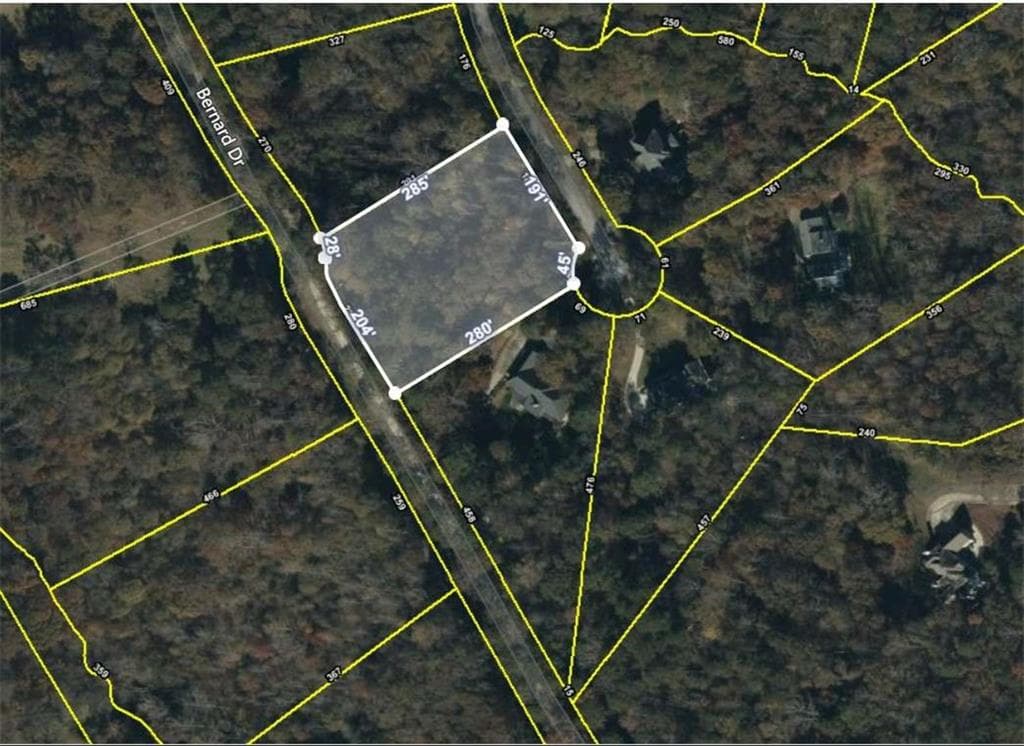 single family residence sold at 2771 Gardenwood Court, Lilburn, GA 30047