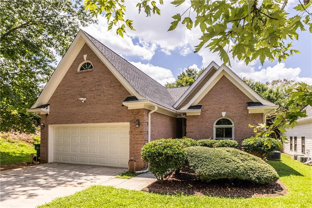 3 bedroom, 2 bathroom, 1,470 sq ft single family residence sold at 1061 Walker Avenue, Atlanta, GA 30316
