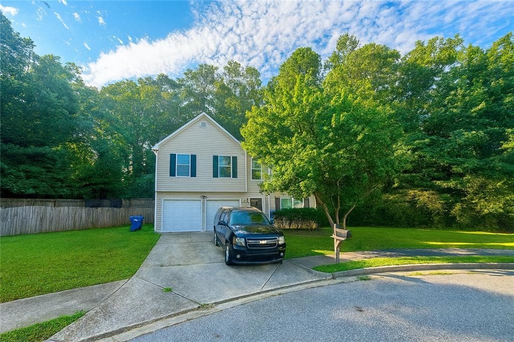 2880 Two Lakes Circle Circle, College Park, GA 30349 — most recent listing photo