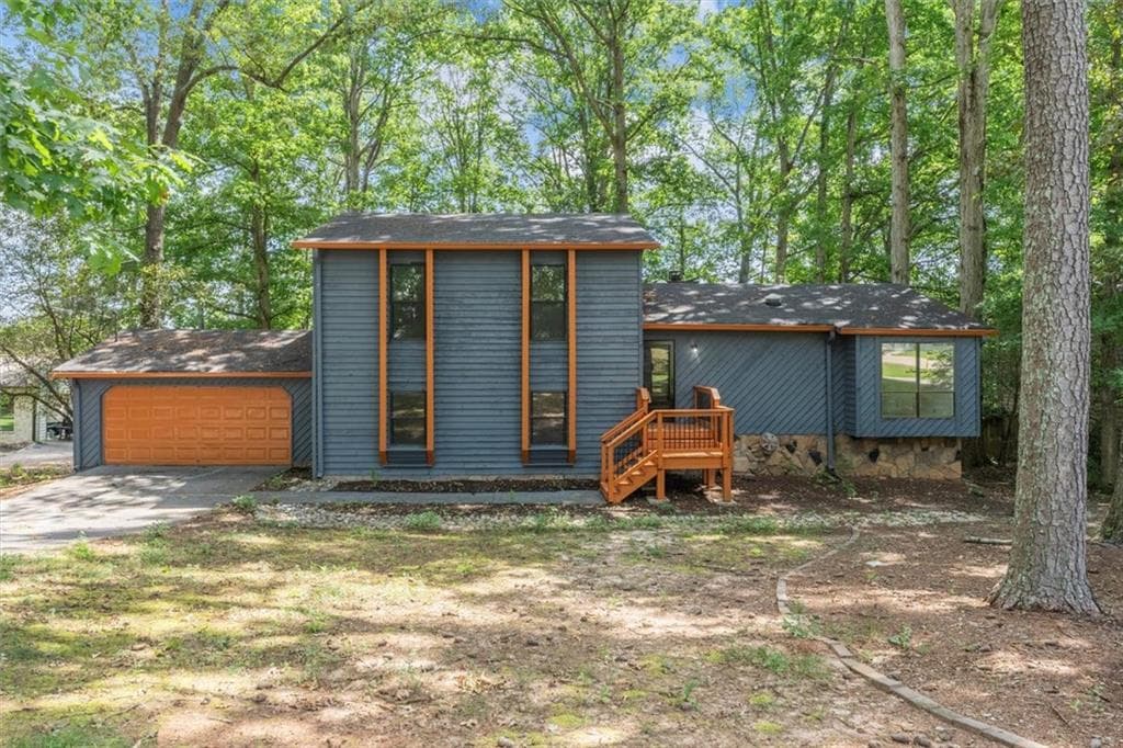 5 bedroom, 3 bathroom, 2,178 sq ft single family residence sold at 296 Grist Mill Lane, Lawrenceville, GA 30046