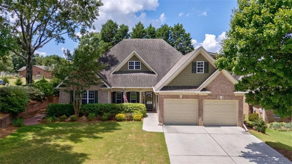 4 bedroom, 4 bathroom, 2,600 sq ft single family residence sold at 2661 White Rose Drive, Loganville, GA 30052