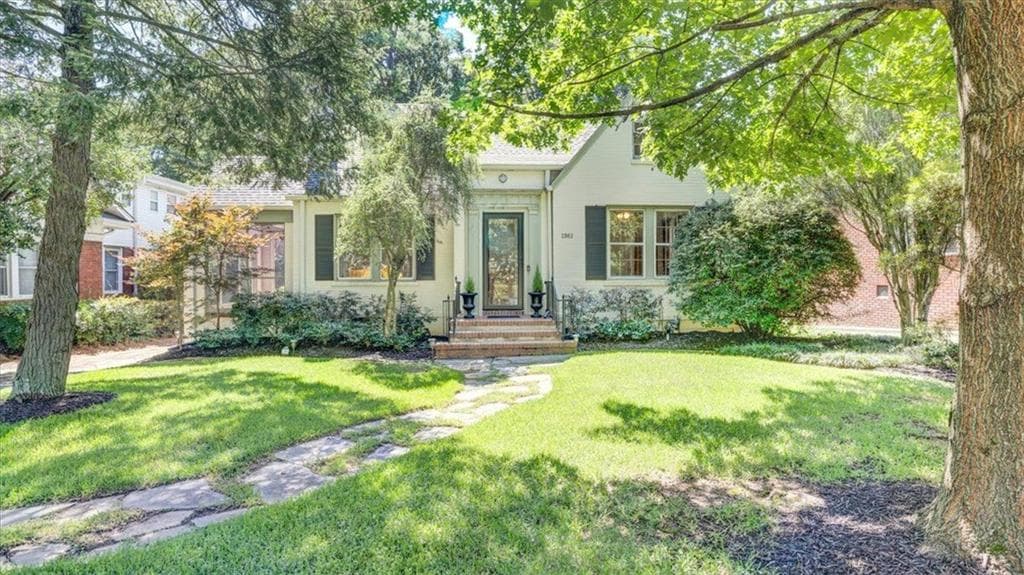 4 bedroom, 3 bathroom, 2,855 sq ft single family residence sold at 1361 Briarcliff Road, Atlanta, GA 30306