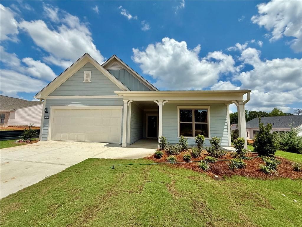 2 bedroom, 2 bathroom, 2,027 sq ft single family residence sold at 2407 Naples Street, Hoschton, GA 30548