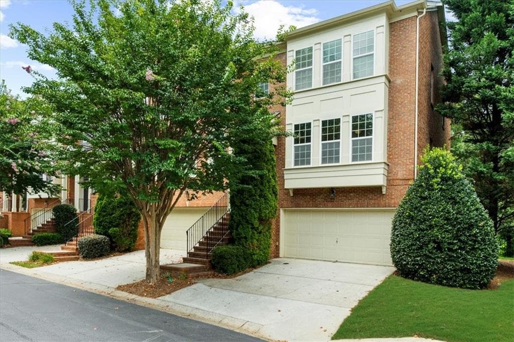 1631 Wehunt Place 14, Smyrna, GA 30082 — most recent listing photo
