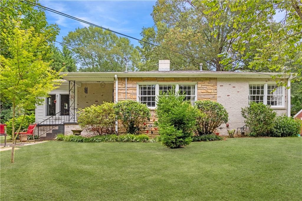 3 bedroom, 1 bathroom, 1,293 sq ft single family residence sold at 1628 Beatie Avenue, Atlanta, GA 30310
