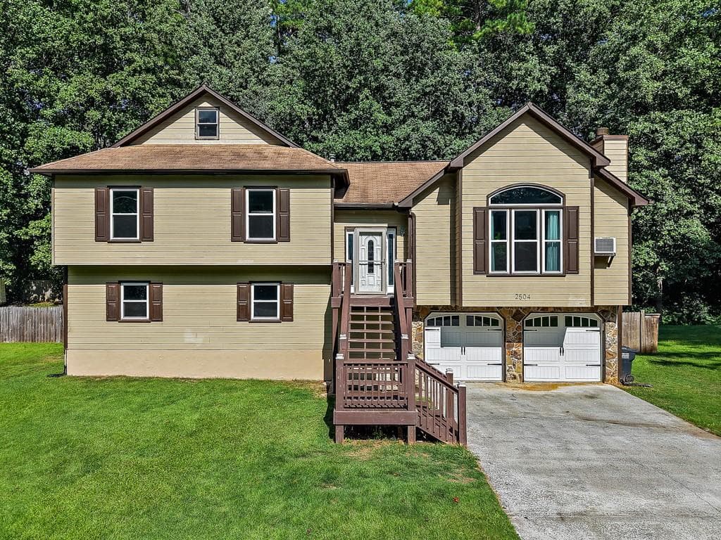 2504 Lorne Court, Marietta, GA 30064 — most recent listing photo