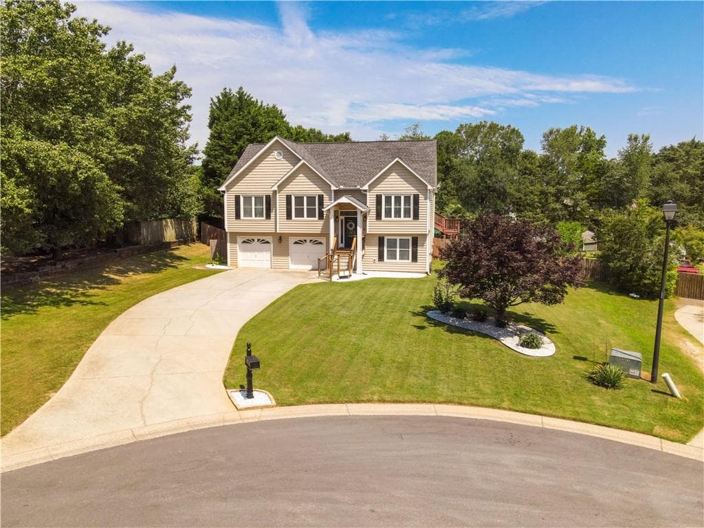 432 Nicole Court, Winder, GA 30680 — most recent listing photo