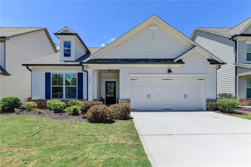 5434 Railway Lane, Flowery Branch, GA 30542 — most recent listing photo